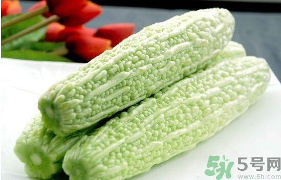 苦瓜的皮可以吃吗？苦瓜要不要削皮？