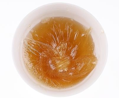 麦芽糖煮银耳汤的步骤 麦芽糖怎么煮银耳汤 麦芽糖煮银耳汤的步骤 麦芽糖怎么煮银耳汤