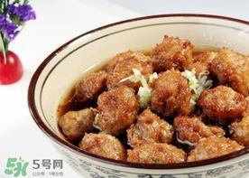 肉丸子要用多少淀粉?肉丸子和淀粉的比例是多少? 肉丸子要用多少淀粉?肉丸子和淀粉的比例是多少?