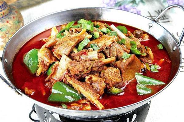 羊肉火锅可以经常吃吗 羊肉火锅吃多了会怎样