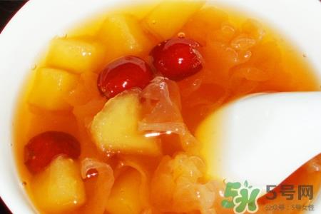 银耳汤经常喝有什么好处?经常喝银耳汤有副作用吗? 银耳汤经常喝有什么好处?经常喝银耳汤有副作用吗?