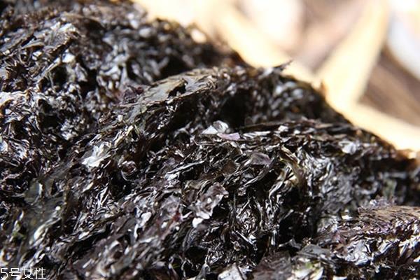 紫菜如何辨别真假 这三点可以鉴别 紫菜如何辨别真假 这三点可以鉴别
