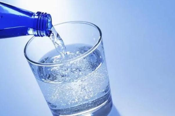 苏打水什么牌子的好 苏打水的危害 苏打水什么牌子的好 苏打水的危害