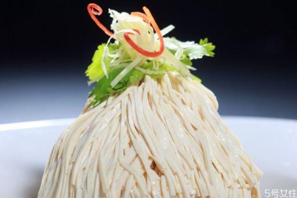 什么是大煮干丝呢 大煮干丝是怎么做的呢 什么是大煮干丝呢 大煮干丝是怎么做的呢