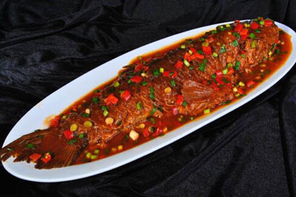 红烧草鱼怎么做 红烧草鱼的做法 红烧草鱼怎么做 红烧草鱼的做法