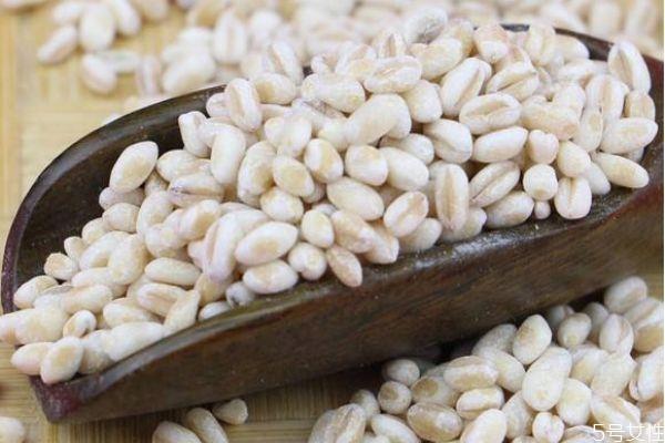 麦仁有什么营养价值呢 吃麦仁有什么好处呢 麦仁有什么营养价值呢 吃麦仁有什么好处呢