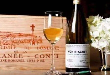 白葡萄酒过期了还能喝吗 白葡萄酒过期了怎么办