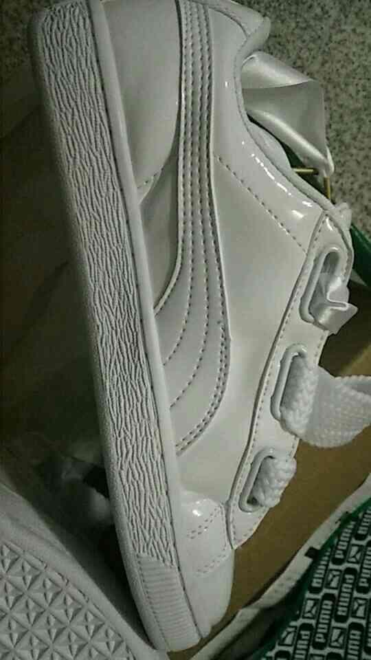 puma蝴蝶结小白鞋真假鉴别 彪马蝴蝶结小白鞋真假辨别 puma蝴蝶结小白鞋真假鉴别 彪马蝴蝶结小白鞋真假辨别