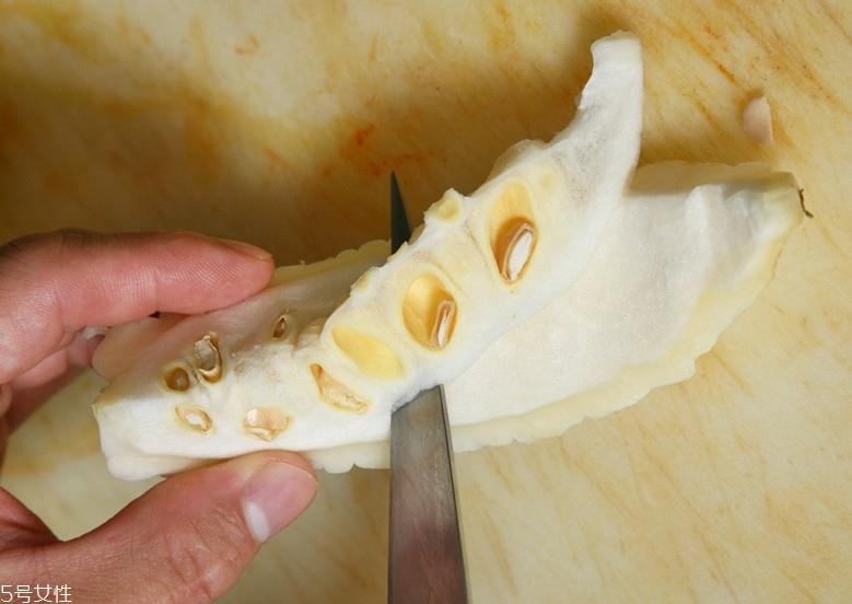 苦瓜怎么切好看 苦瓜的切法大全 苦瓜怎么切好看 苦瓜的切法大全