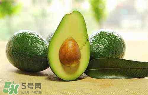 牛油果生的能吃吗？牛油果怎么催熟快？