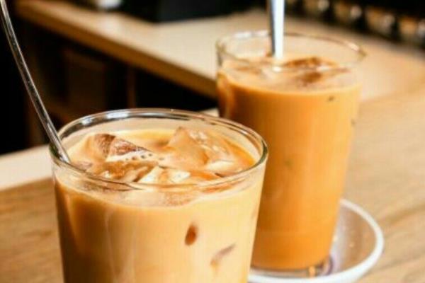 奶茶是奶还是茶 有奶又有茶