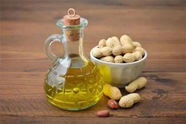 花生油可以长期吃吗 花生油长期吃有害吗 花生油可以长期吃吗 花生油长期吃有害吗