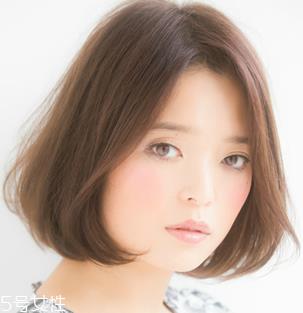 齐腮短发怎么扎丸子头 齐腮短发怎么打理好看 齐腮短发怎么扎丸子头 齐腮短发怎么打理好看