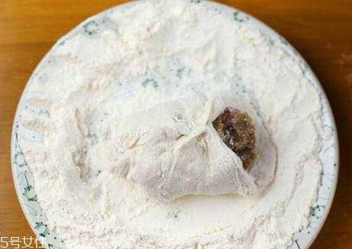 烙馅饼用什么面粉 高筋面粉最好 烙馅饼用什么面粉 高筋面粉最好