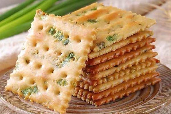 苏打饼干的热量高吗 苏打饼干是油炸食品吗 苏打饼干的热量高吗 苏打饼干是油炸食品吗