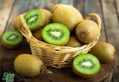 ​猕猴桃什么人不能吃？猕猴桃和酸奶能一起吃吗