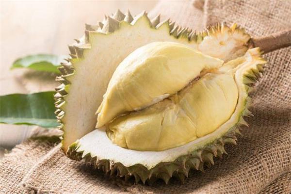 榴莲壳变黑了还能吃吗 榴莲壳有点发黑怎么办