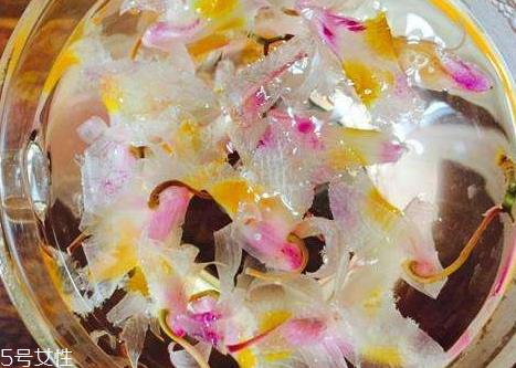 石斛花可以和什么泡水 石斛花不能和什么一起泡水 石斛花可以和什么泡水 石斛花不能和什么一起泡水