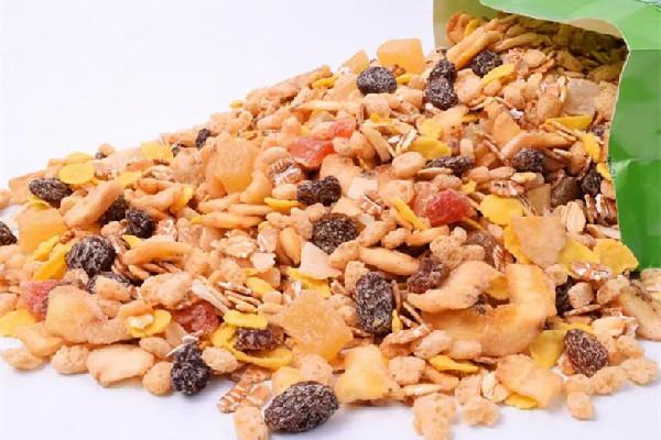 麦片是生的好还是即食的好 麦片买什么样的好 麦片是生的好还是即食的好 麦片买什么样的好