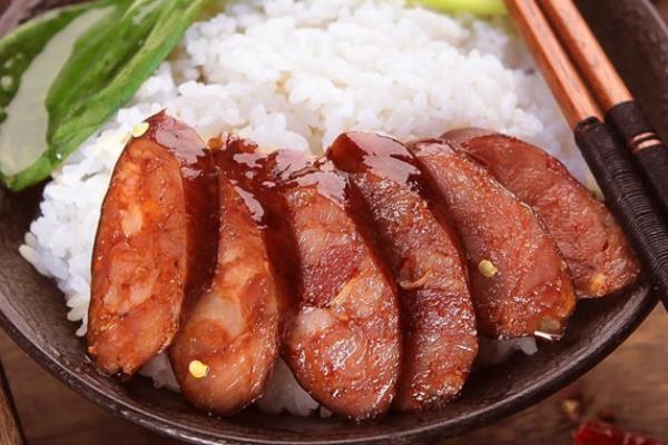 香肠吃多了有什么危害 少吃为妙 香肠吃多了有什么危害 少吃为妙