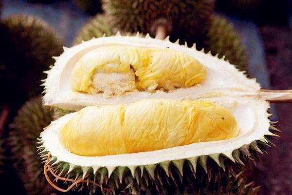 榴莲炒饭怎么做好吃 腊味榴莲炒饭怎么做 榴莲炒饭怎么做好吃 腊味榴莲炒饭怎么做