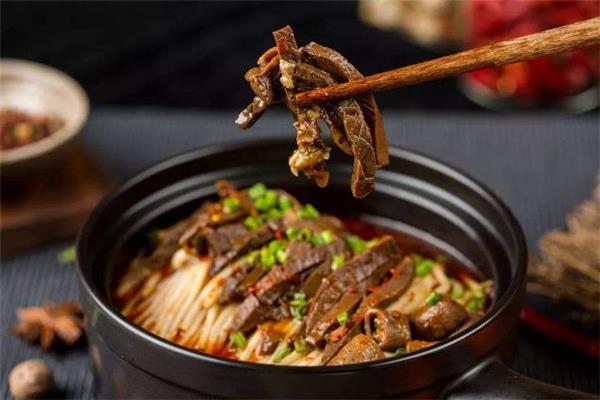 牛杂什么人不能吃 牛杂的汤底怎么做 牛杂什么人不能吃 牛杂的汤底怎么做