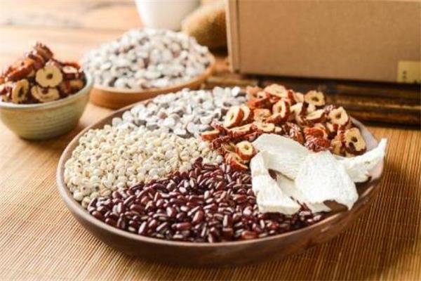 红豆薏米茶什么人不能喝 红豆薏米茶禁忌人群 红豆薏米茶什么人不能喝 红豆薏米茶禁忌人群