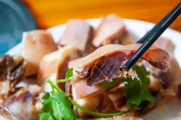 腊鸡做之前要不要煮 腊鸡用水泡多久 腊鸡做之前要不要煮 腊鸡用水泡多久