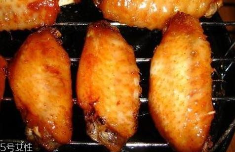 微波炉烤鸡翅用光波还是微波 光波和微波解析 微波炉烤鸡翅用光波还是微波 光波和微波解析