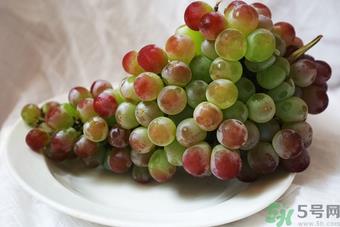 玫瑰香葡萄营养价值 玫瑰香葡萄的功效与作用 玫瑰香葡萄营养价值 玫瑰香葡萄的功效与作用