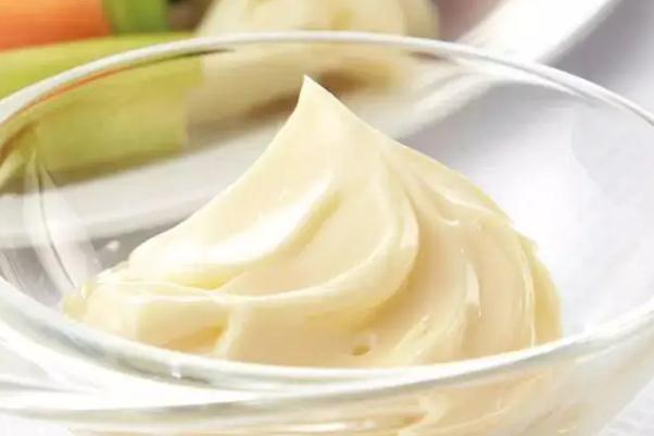 蛋黄酱会发胖吗 蛋黄酱会上火吗 蛋黄酱会发胖吗 蛋黄酱会上火吗