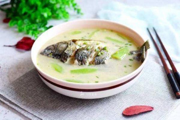 痛风病人能喝鱼汤吗 痛风好了能喝鱼汤吗 痛风病人能喝鱼汤吗 痛风好了能喝鱼汤吗