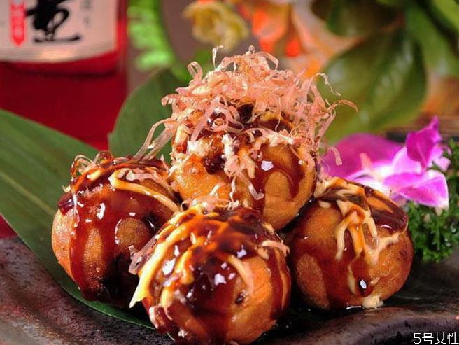 章鱼小丸子塌陷的原因 章鱼小丸子怎样不塌