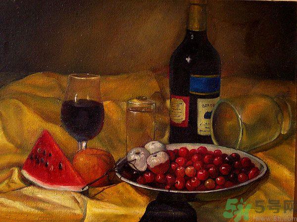 樱桃核吞下去了怎么办？不小心吃了樱桃核怎么办？