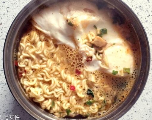 辛拉面怎么煮好吃？辛拉面吃法多样