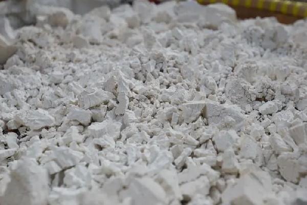 淀粉和玉米淀粉一样吗 淀粉勾芡是什么粉 淀粉和玉米淀粉一样吗 淀粉勾芡是什么粉