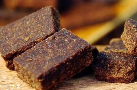 甘蔗红糖的功效与作用 暖胃去寒 甘蔗红糖的功效与作用 暖胃去寒