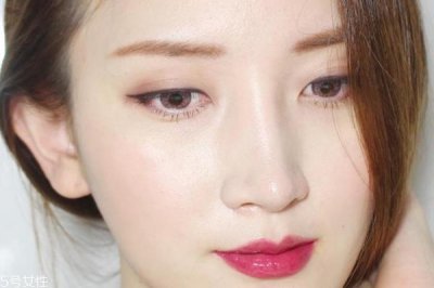 ​佛系梅子妆怎么化 清新梅子妆教程