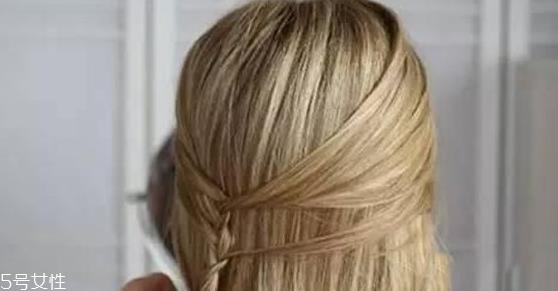 美人鱼编发怎么自己编 美人鱼自己编发教程 美人鱼编发怎么自己编 美人鱼自己编发教程
