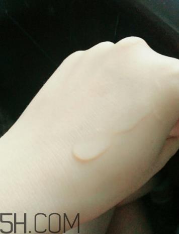 欧诗漫智慧水什么功效 欧诗漫智慧水适合夏天吗