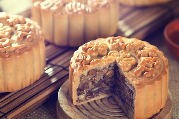 月饼皮颜色是怎么做的 月饼皮如何整个发红 月饼皮颜色是怎么做的 月饼皮如何整个发红