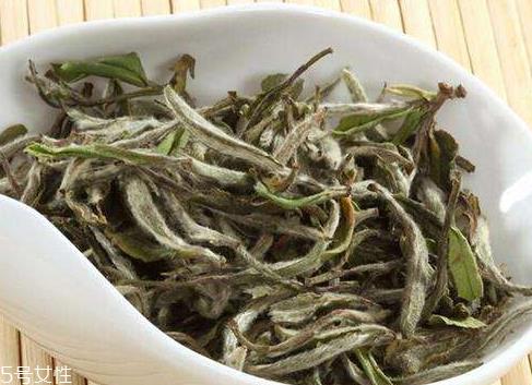 白茶可以泡几泡 六泡后还有余香 白茶可以泡几泡 六泡后还有余香