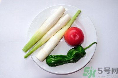 ​茭白有黑点能吃吗?茭白为什么有黑点