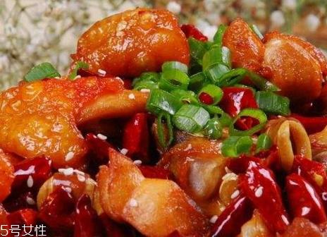 辣子鸡怎么做好吃 加热即可 辣子鸡怎么做好吃 加热即可