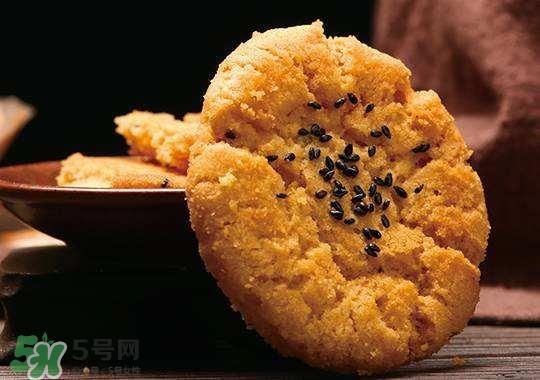 桃酥可以不放小苏打吗 桃酥不放小苏打做法 桃酥可以不放小苏打吗 桃酥不放小苏打做法