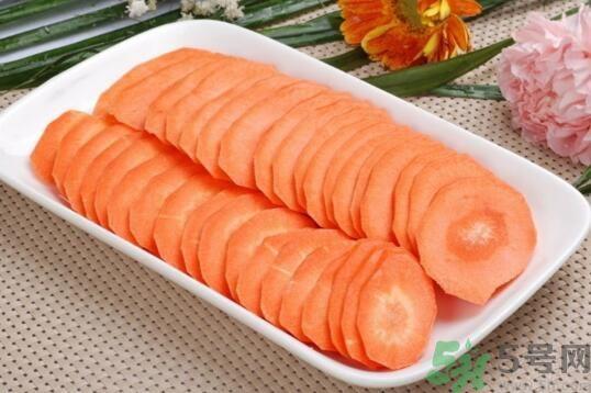 冬瓜可以和胡萝卜一起炒吗？冬瓜和胡萝卜一起吃好吗？