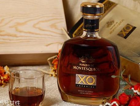 白兰地保质期 白兰地打开能放多久 白兰地保质期 白兰地打开能放多久