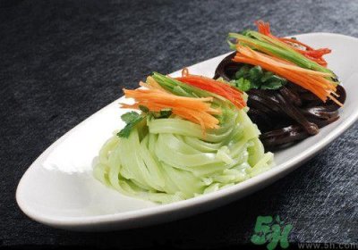 ​莴笋和胡萝卜可以一起炒吗?莴笋和胡萝卜一起炒会怎么样