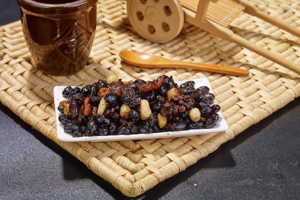 豆豉有白点是发霉吗 豆豉会变质吗 豆豉有白点是发霉吗 豆豉会变质吗