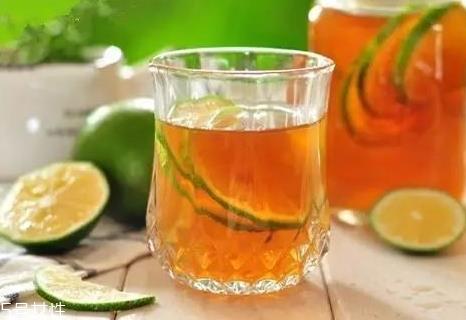 柠檬红茶可以加蜂蜜吗 柠檬红茶什么时候加蜂蜜